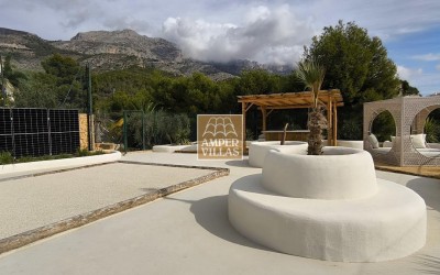  Fantástica villa con vistas panorámicas al mar.